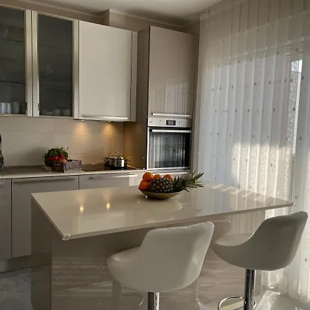 Apartman Yacht