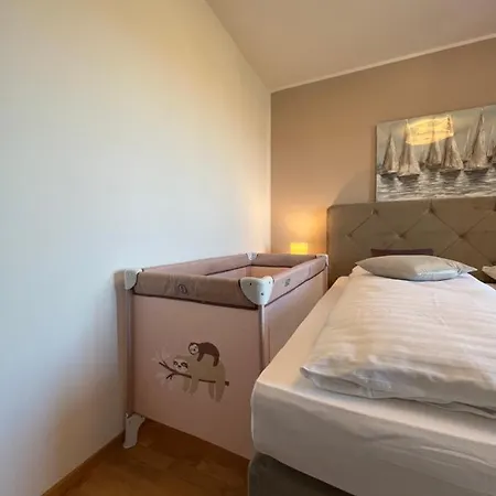 Apartment Yacht