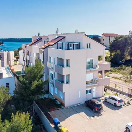 Yacht Appartement *